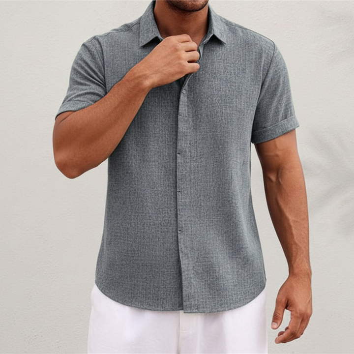 Men's Short Sleeve Shirt with Collar and Button Front