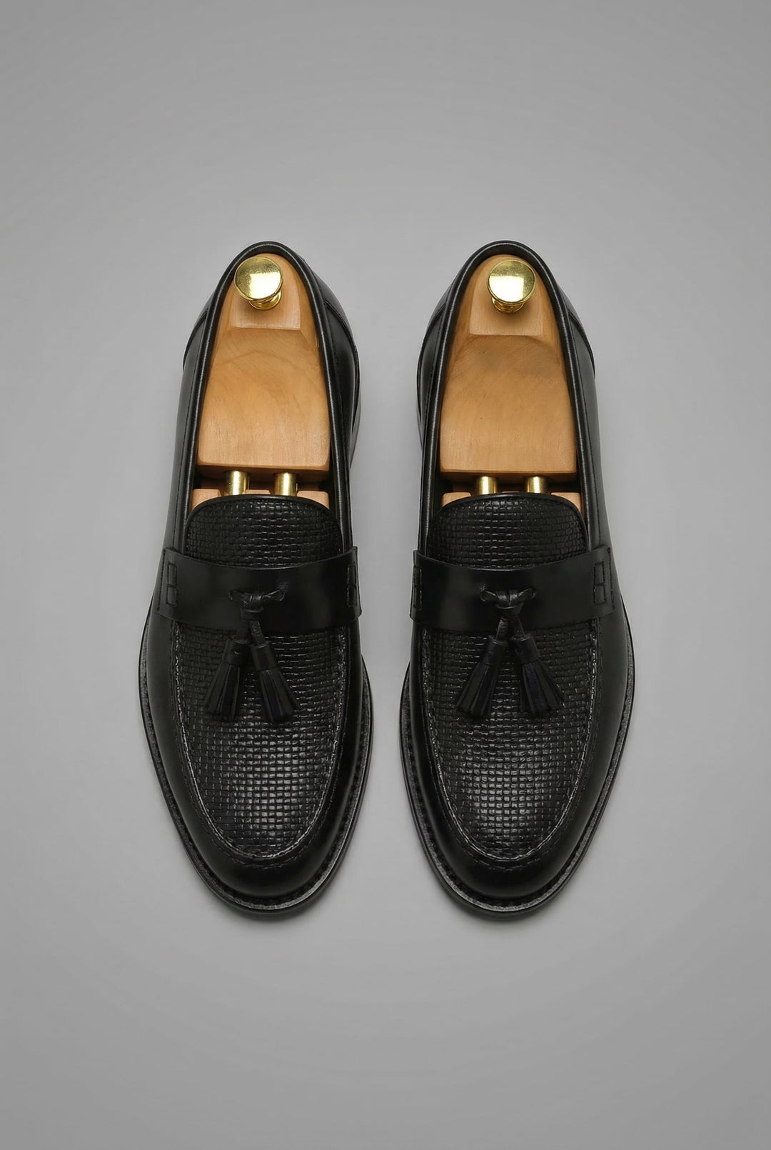 Men’s Slip On Tassel Loafers with Rounded Toe Shape