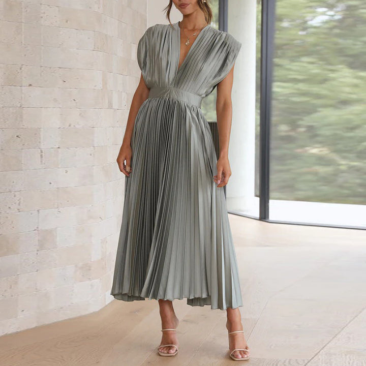 Women's Flowing Shape Pleated V Neck  Sleeveless Midi Dress