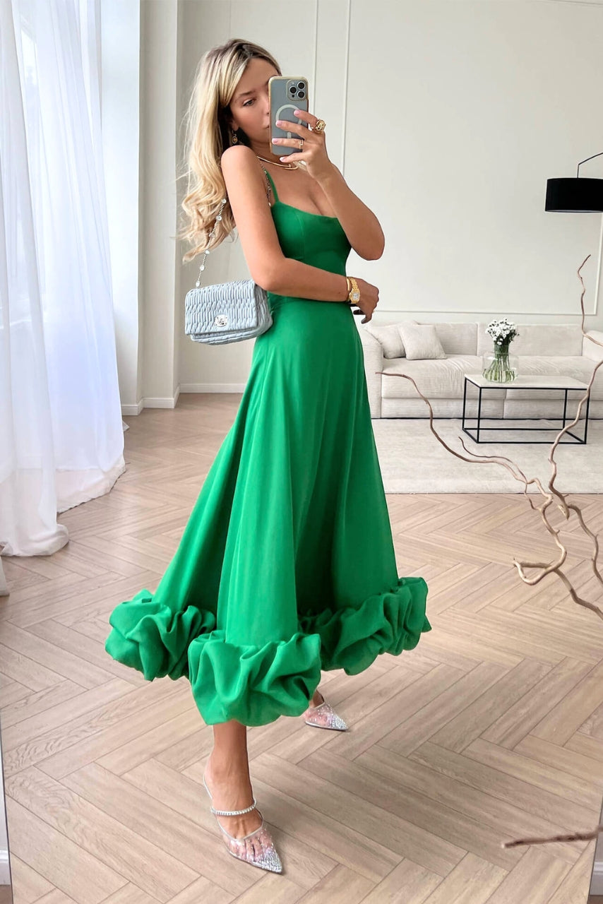 Women's Flowing Twirl Maxi Dress