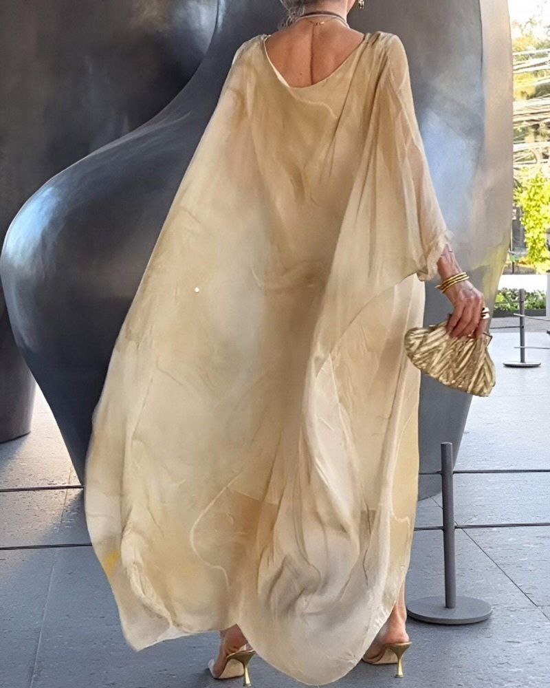 Women's Loose Maxi Dress with Wide Sleeves and Round Neckline