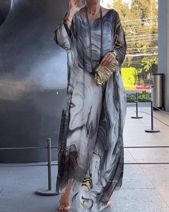 Women's Loose Maxi Dress with Wide Sleeves and Round Neckline