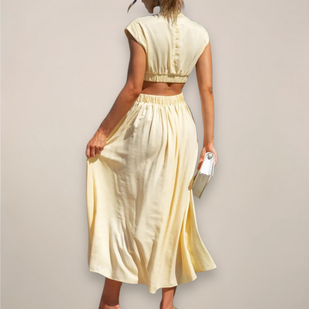 Women's Maxi Dress with Cap Sleeves and Cut-Out Waist