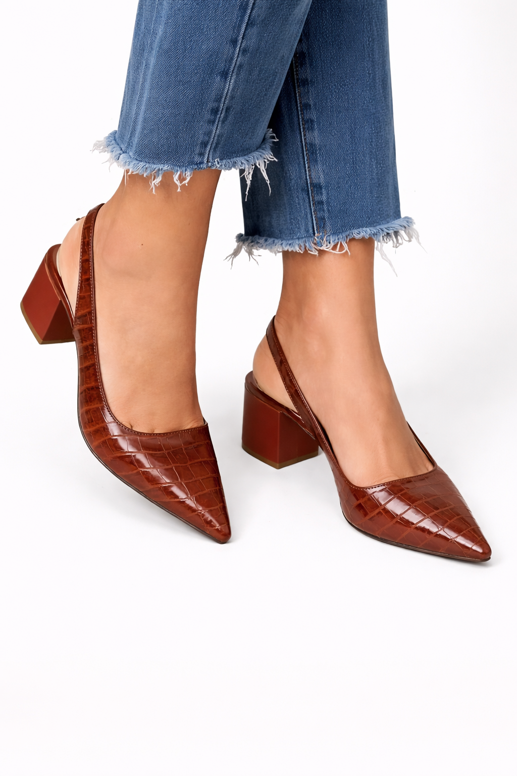 Women's Pointed Toe Block Heel Slingback Shoes with Croc Pattern