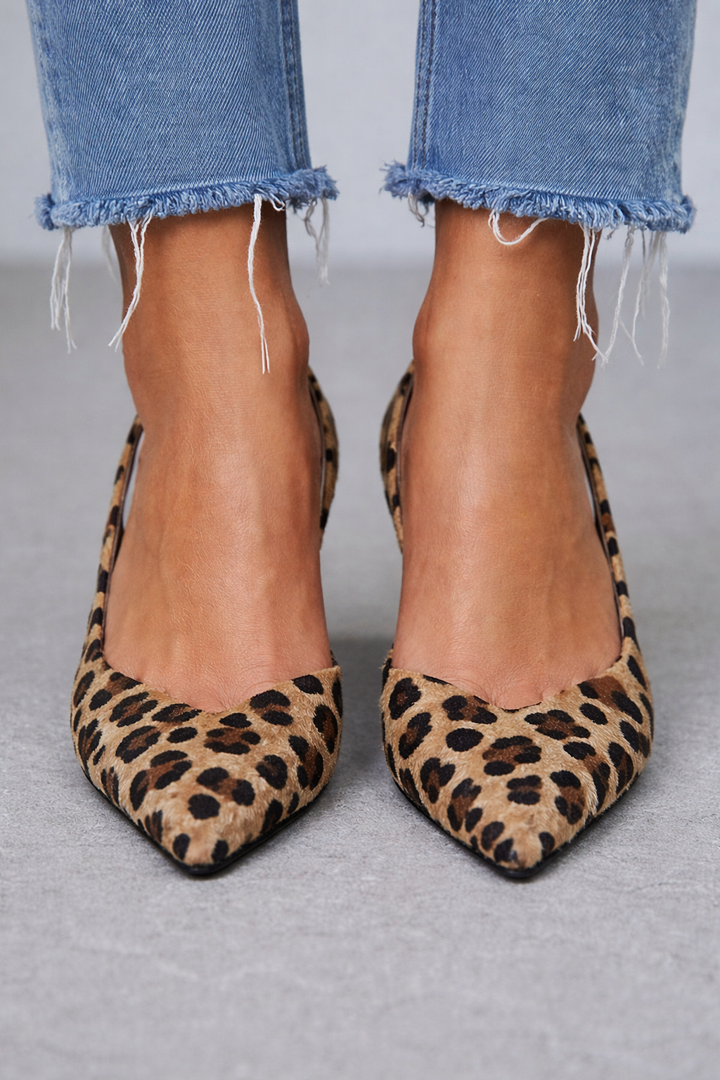 Women's Pointed Toe Leopard Slingback Heels