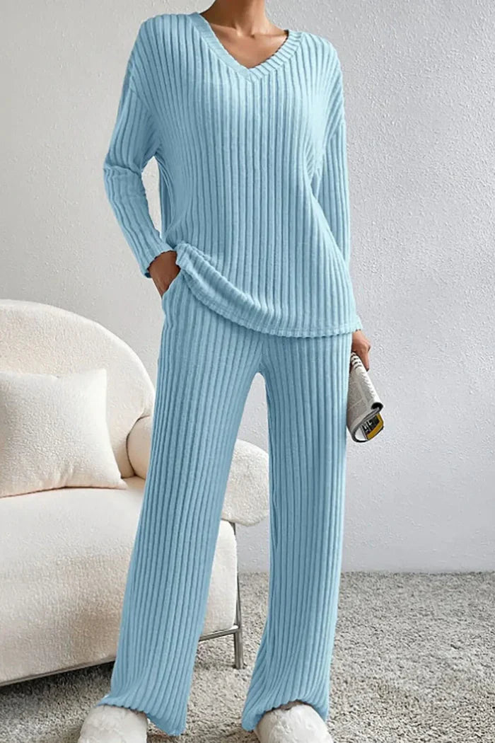Women’s Ribbed Two-Piece Set with Long Sleeves and Wide Trousers