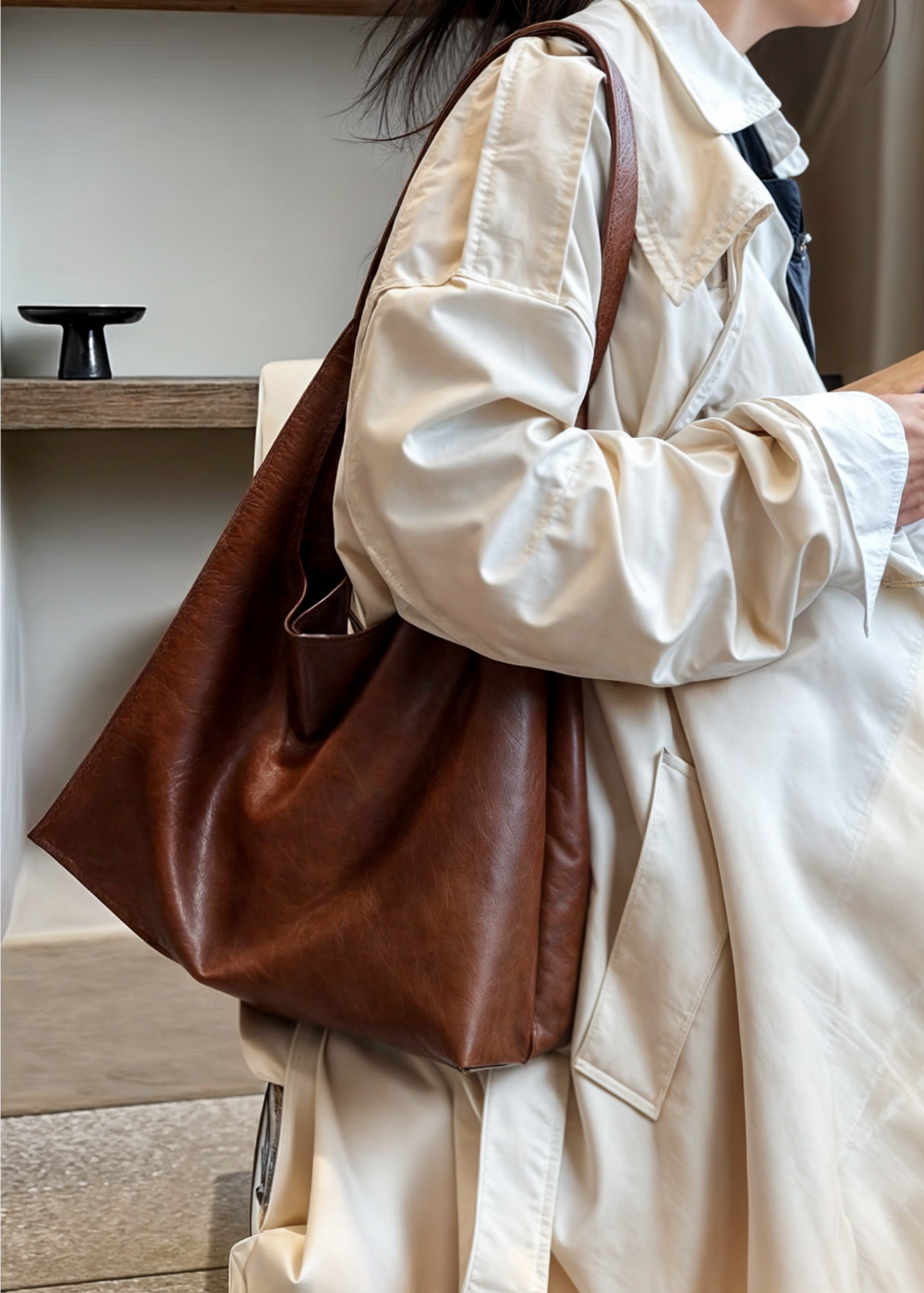 Women's Shoulder Bag with Single Strap and Large Open Design