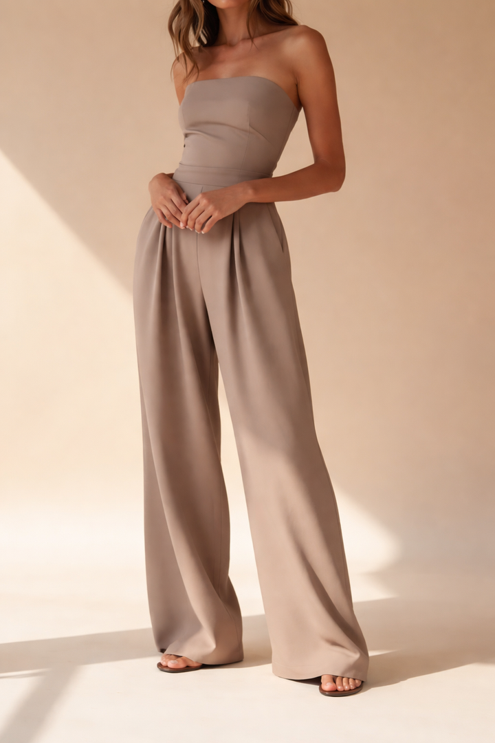 Women's Strapless Pleated Jumpsuit with Wide Leg